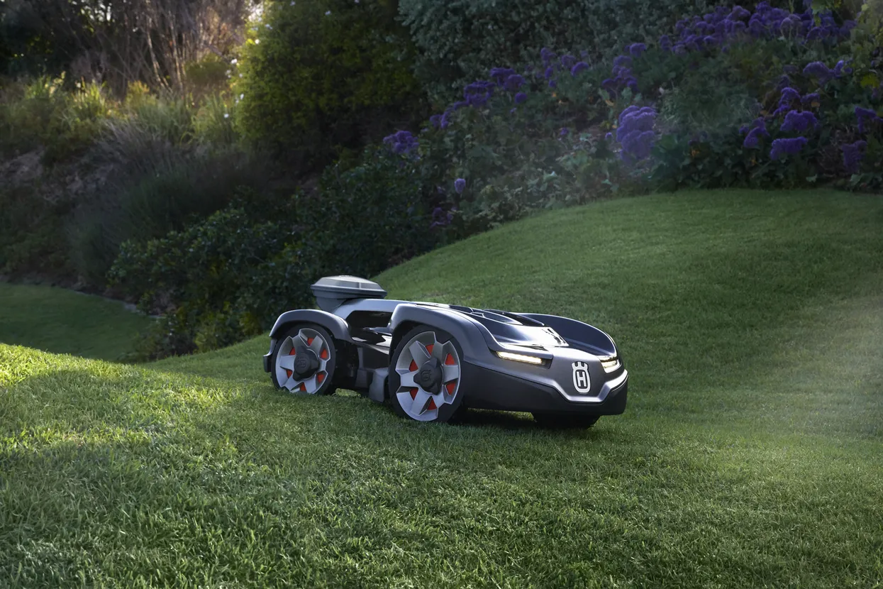 Mähroboter Automower® 435X AWD NERA mit kabelloser Technologie