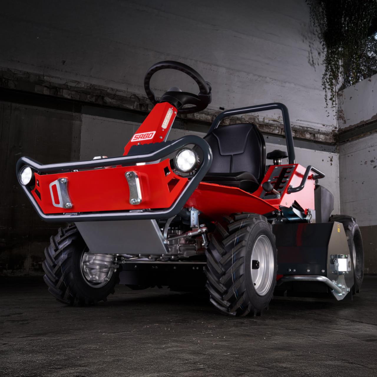 Aufsitz-Schlegelmulcher Gladiator 110 F AWD