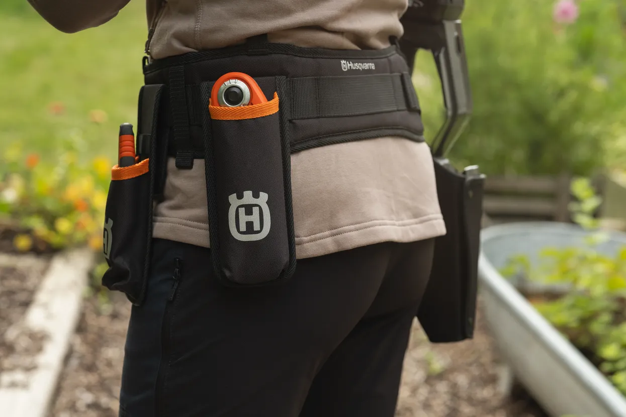 Halter für Handsägen